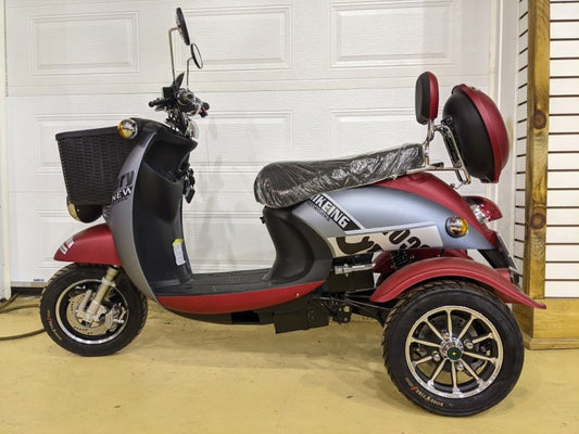 GOTRAX THE VOLT XG 72v 800w 3-WHEEL ELECTRIC SCOOTER