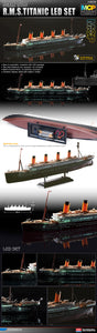Academy 1/700 R.M.S. TITANIC + LED SET Model Kit