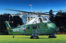 Trumpeter VH-34D ‘Marine One’ Helicopter 1/48 Model Kit
