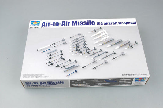 Trumpeter Air to Air Missile 1/32 Model Kit